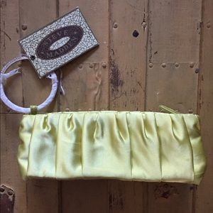 NWT STEVE MADDEN NEON BAG CLUTCH WRISLET FORMAL